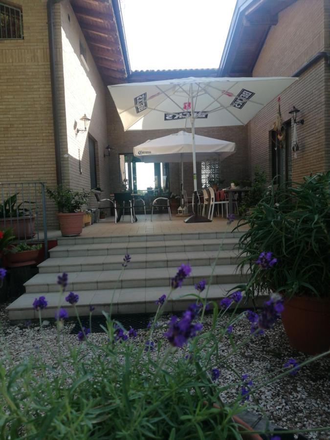 La Casa Nella Prateria Bed and Breakfast Misano Adriatico Buitenkant foto
